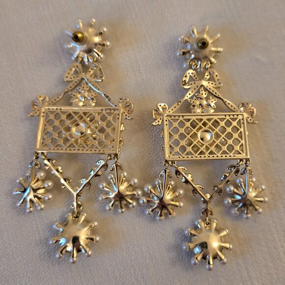 Nicola Bathie Emerald Chandelier Earrings - Picture 5 of 6